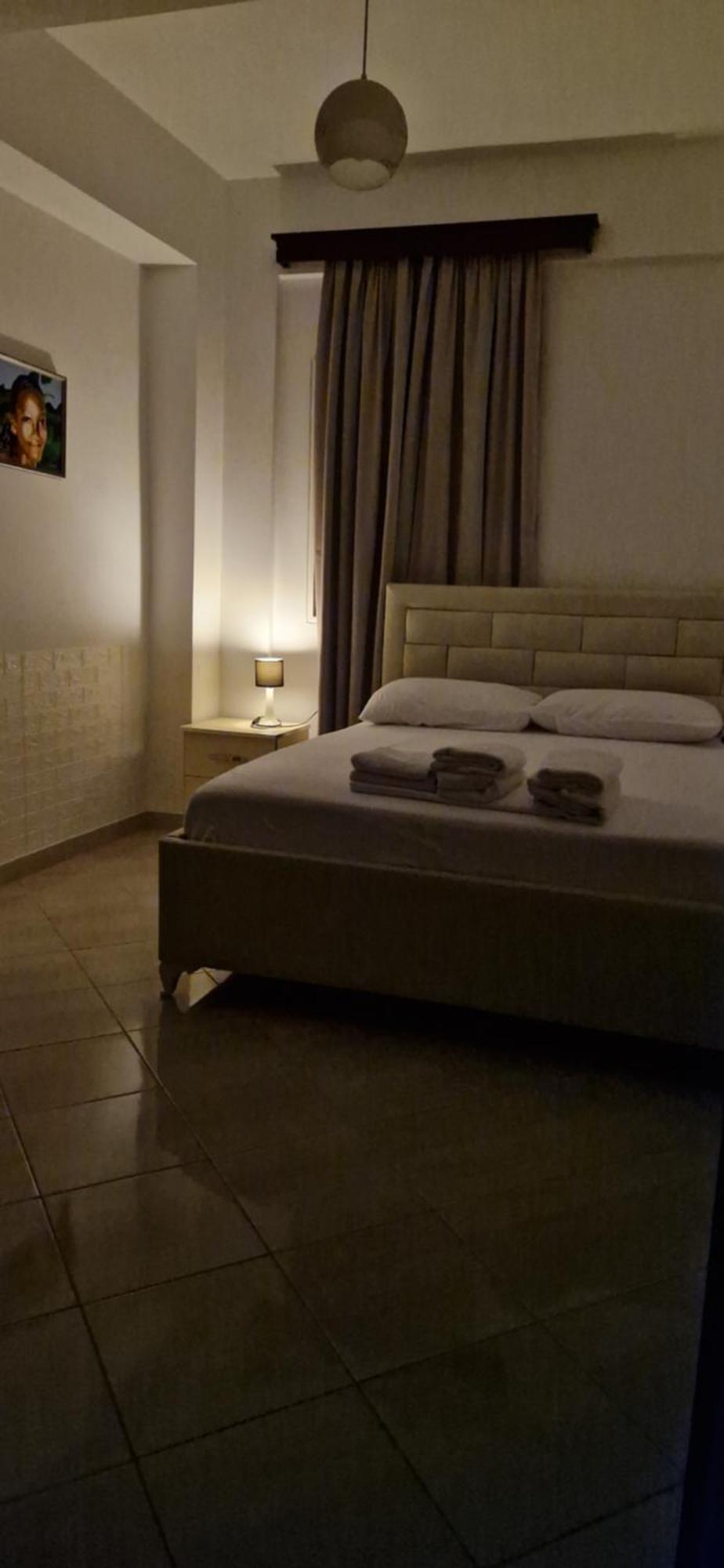 Sala Apartment'S Sarandë エクステリア 写真