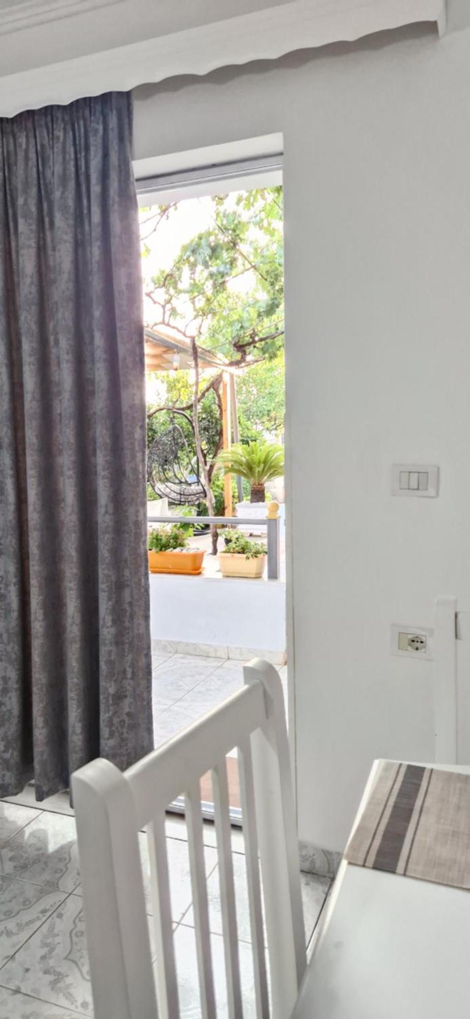 Sala Apartment'S Sarandë エクステリア 写真