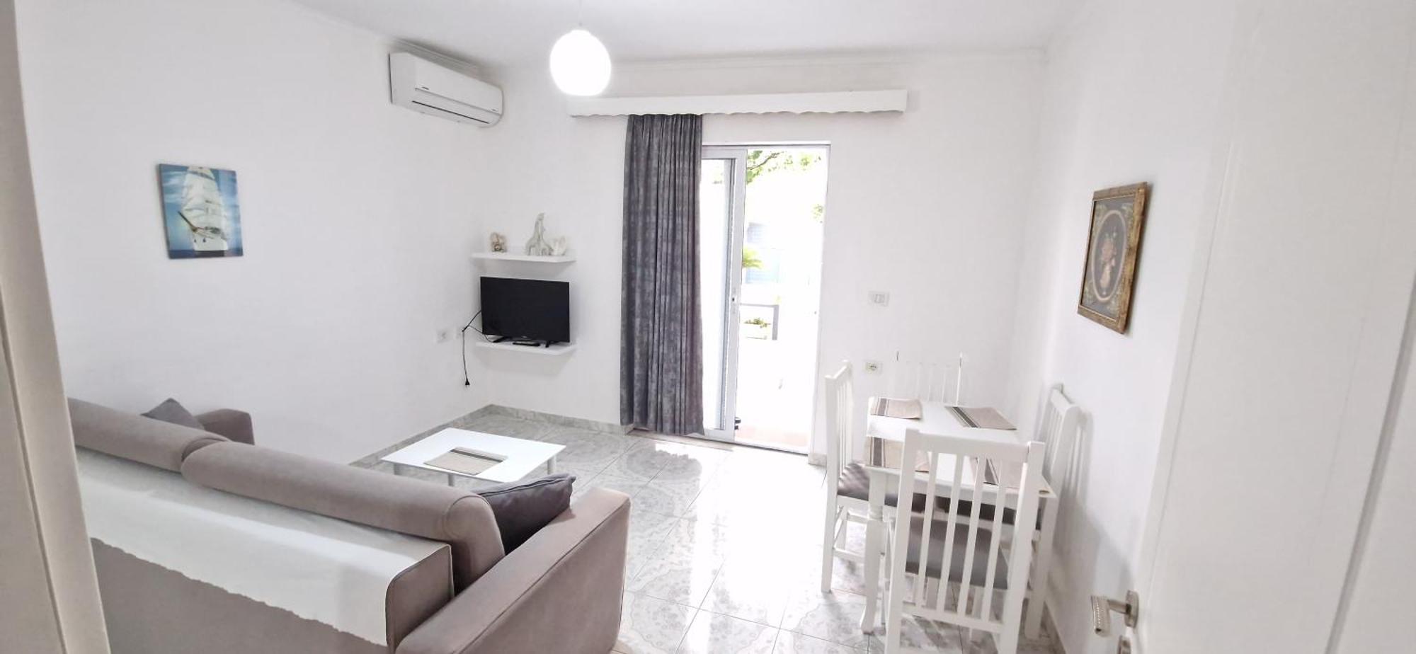 Sala Apartment'S Sarandë エクステリア 写真
