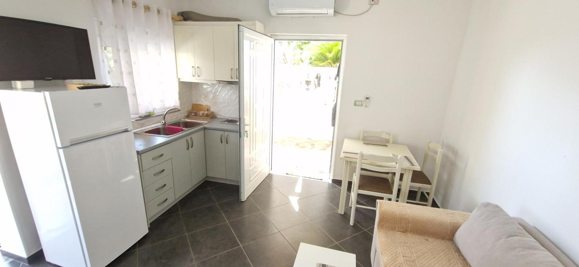 Sala Apartment'S Sarandë エクステリア 写真