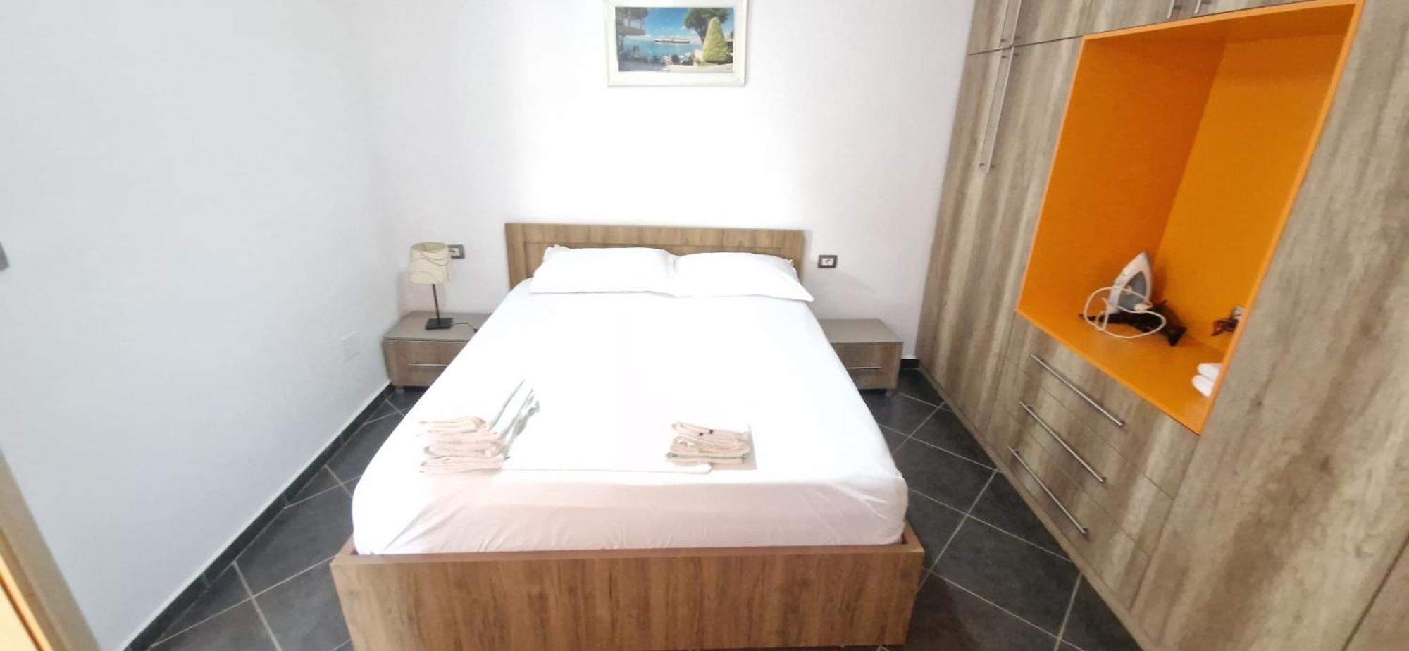 Sala Apartment'S Sarandë エクステリア 写真